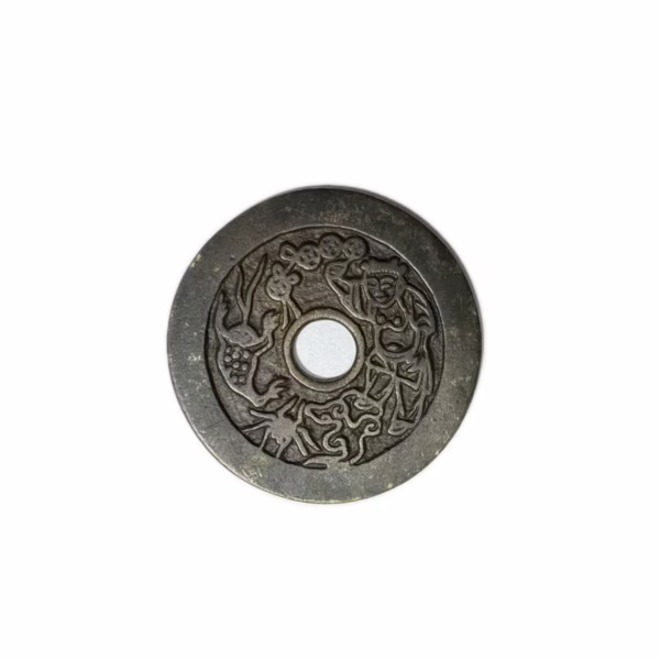 Liu Hai playing with the golden toad on the front and the Five Venoms on the back