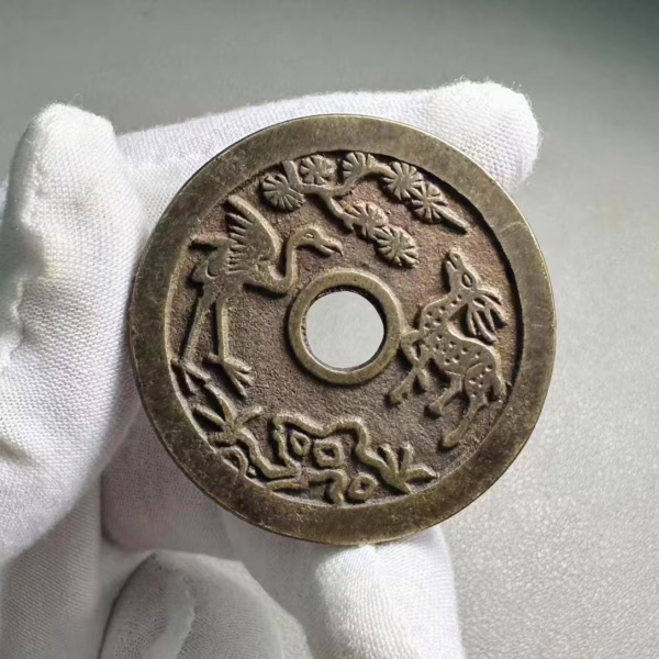 A house full of gold and jade, long life, wealth and honor; The crane and the deer in spring