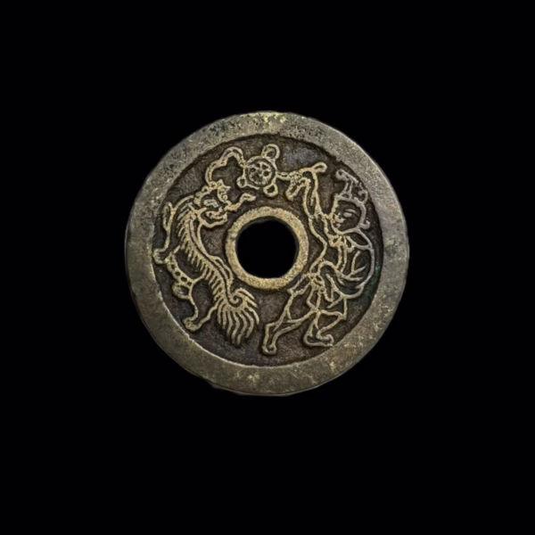 Wishing for a great amount of wealth and bringing in wealth and treasures; A foreigner(Hu people in ancient terms) dancing with a lion
