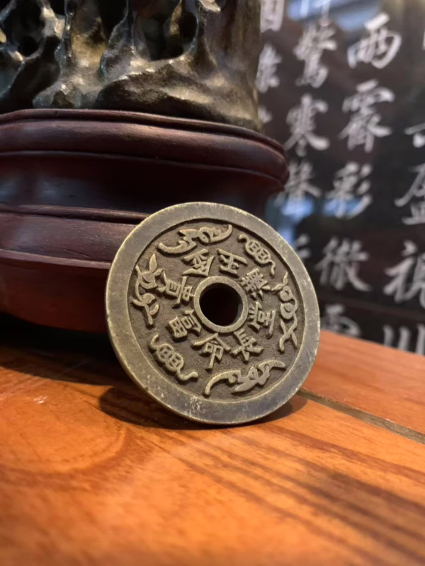 A house full of gold and jade, long life, wealth and honor; The crane and the deer in spring